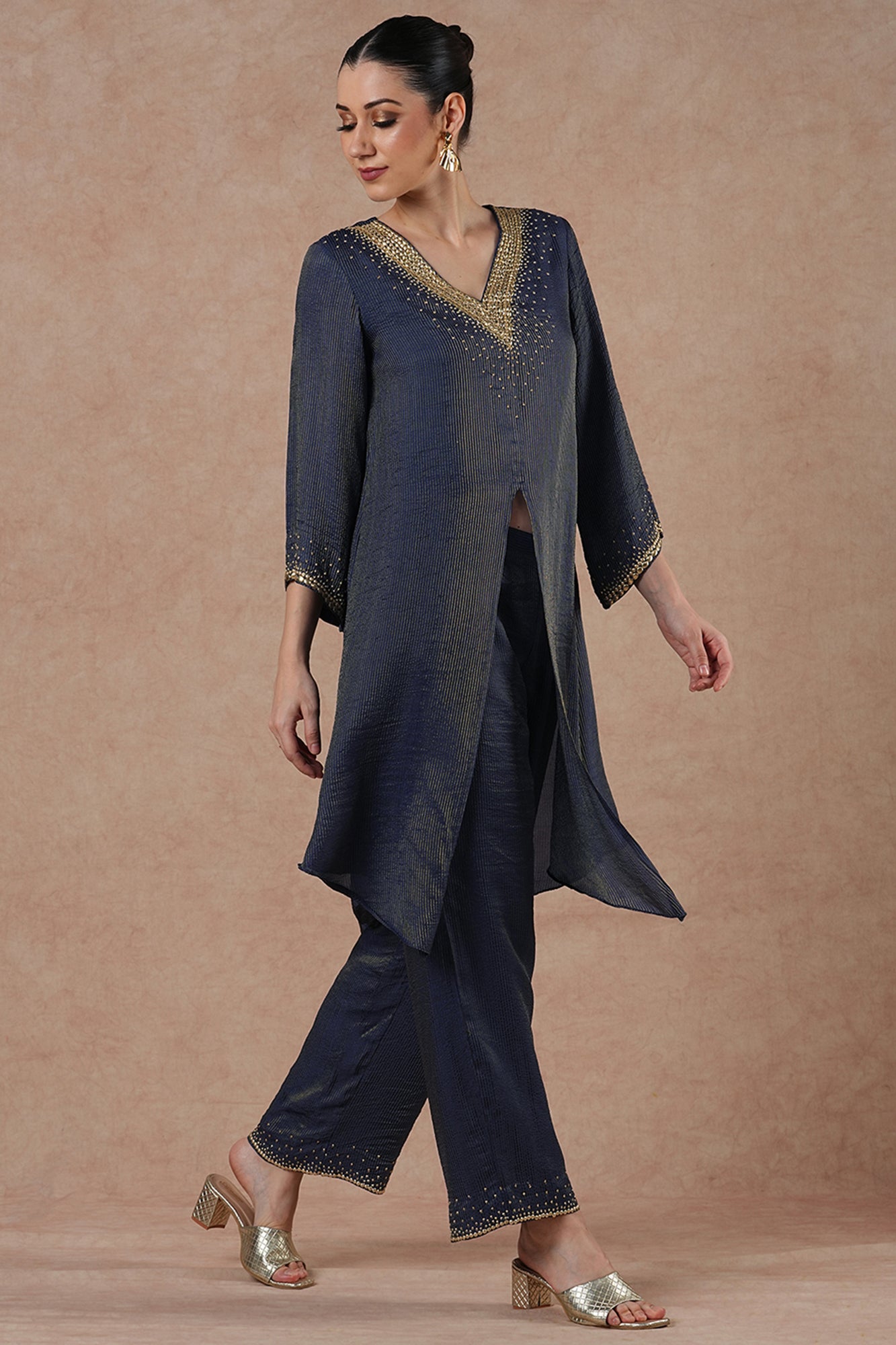Ivy Midnight Blue Stripes Incut Kurta Set