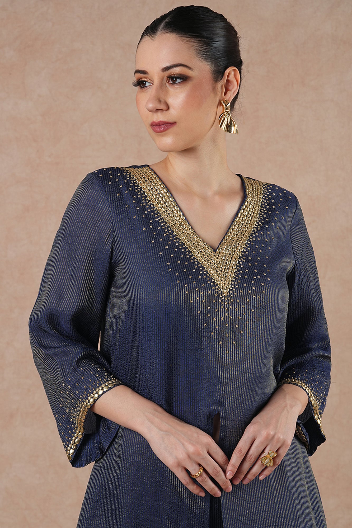 Ivy Midnight Blue Stripes Incut Kurta Set