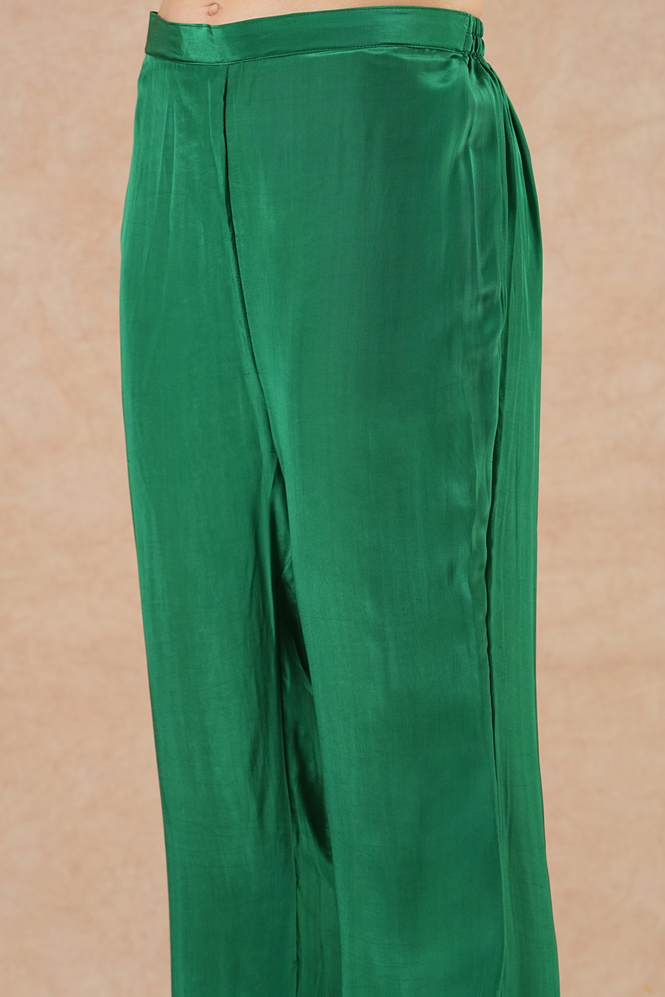 Ivy Emerald Green Solid Incut Kurta Set