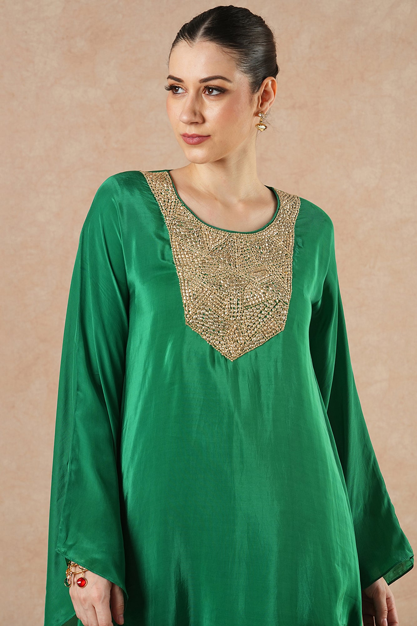 Willow Emerald Green Solid Flowy Kaftan Kurta Set